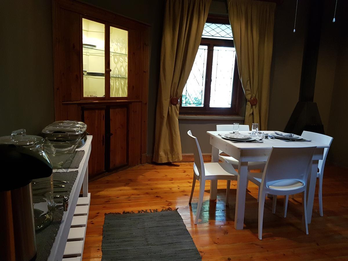 86 On Langenhoven Bed & Breakfast オーツホーン エクステリア 写真