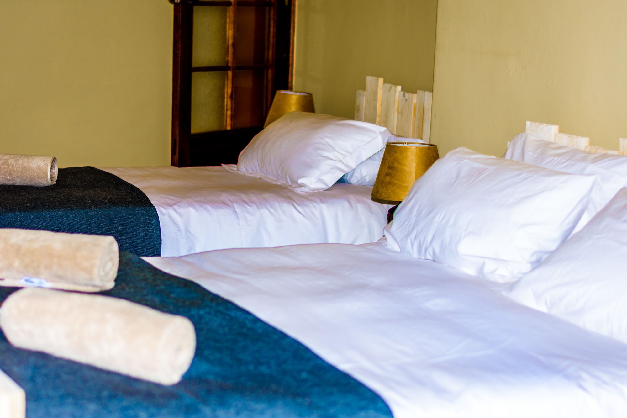 86 On Langenhoven Bed & Breakfast オーツホーン エクステリア 写真