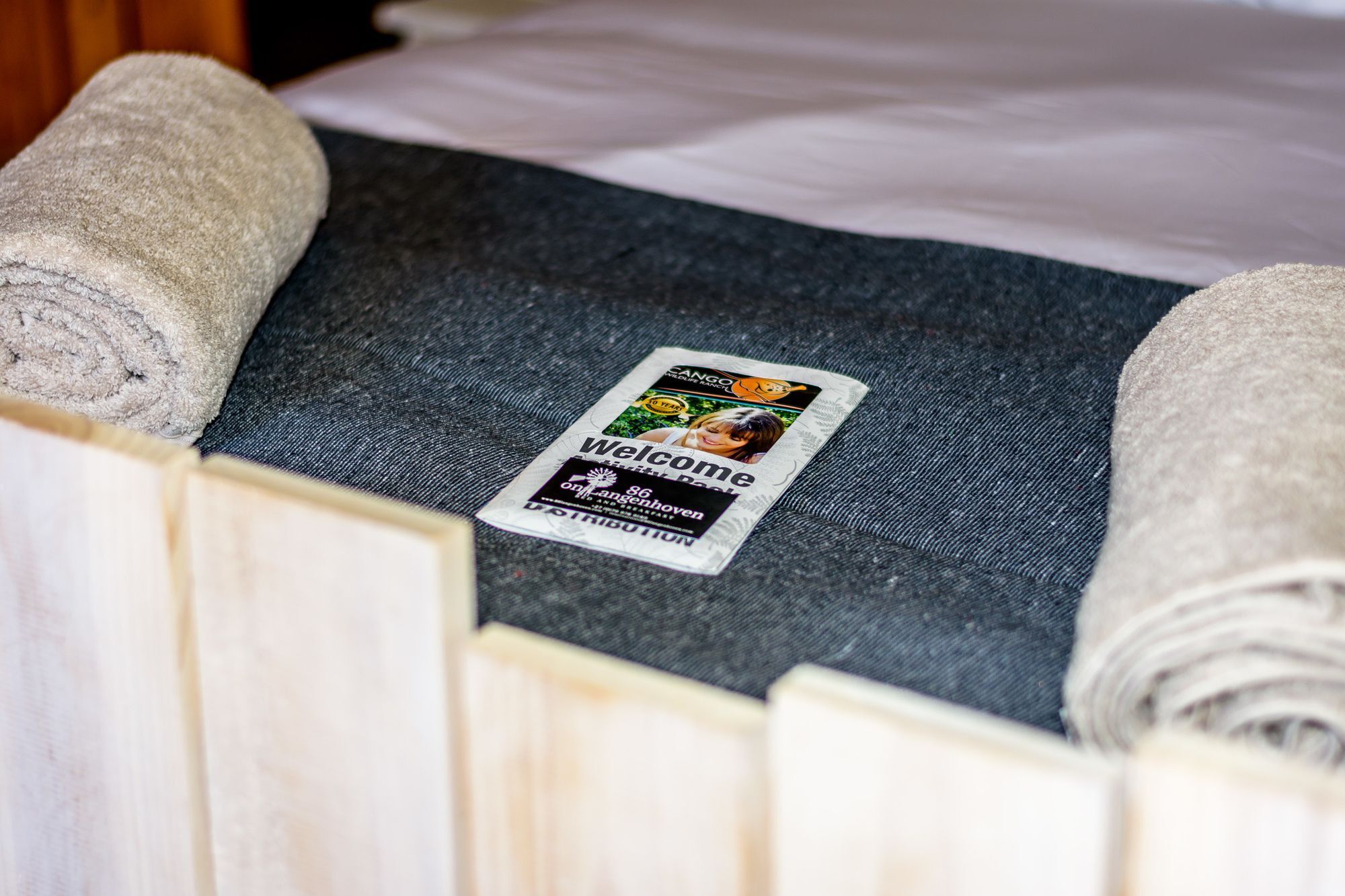 86 On Langenhoven Bed & Breakfast オーツホーン エクステリア 写真